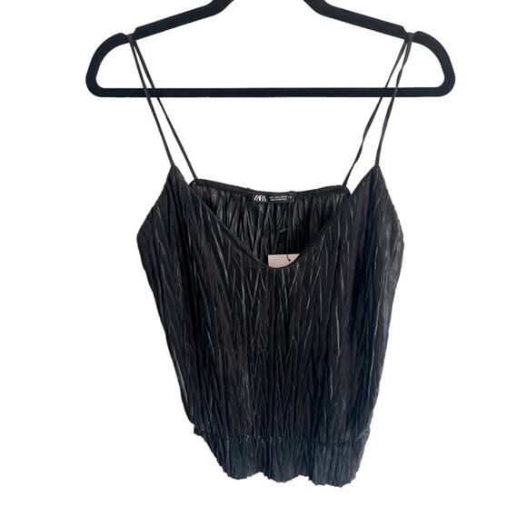 Zara Tops - NWT Zara Crinkled Peplum Crop Top Size L Black
